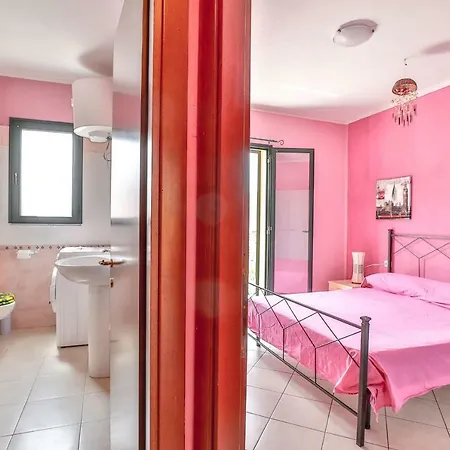 Su Porticu Aparthotel *